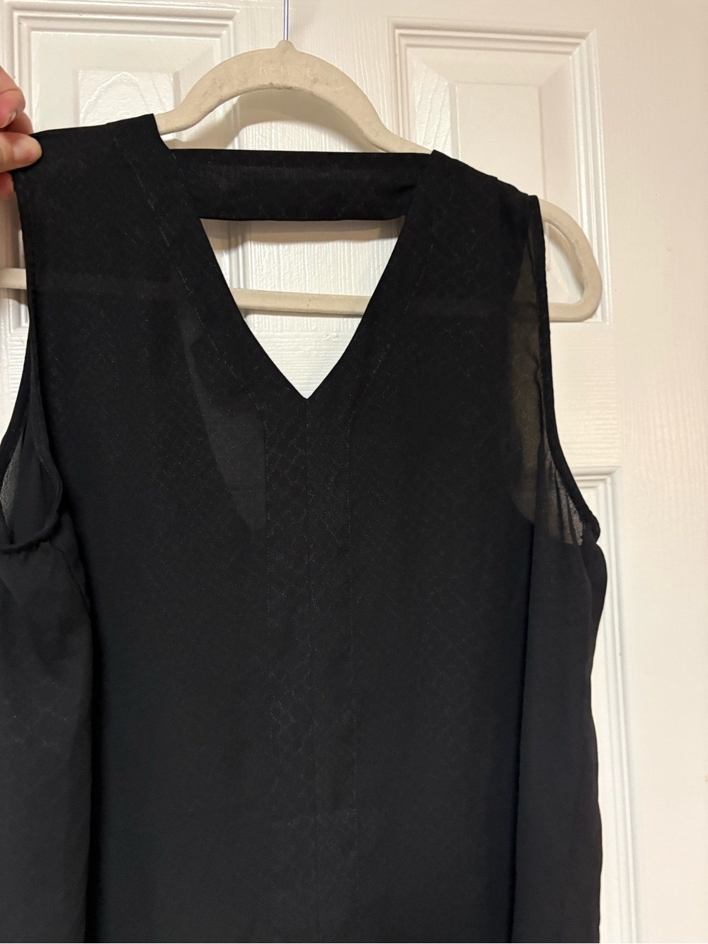 a.n.a A New Approach Black Metallic Shimmer Vertical Stripe Top Size L